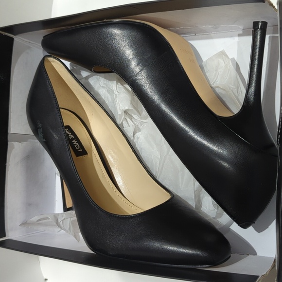 Excellent condition Pumps Nine West Black 7.5 - Picture 9 of 9